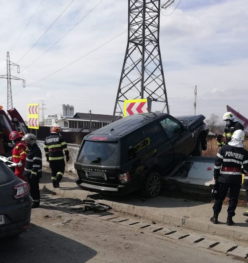 Accident spectaculos la ieşire de pe autostrada A 1 în Argeş Un