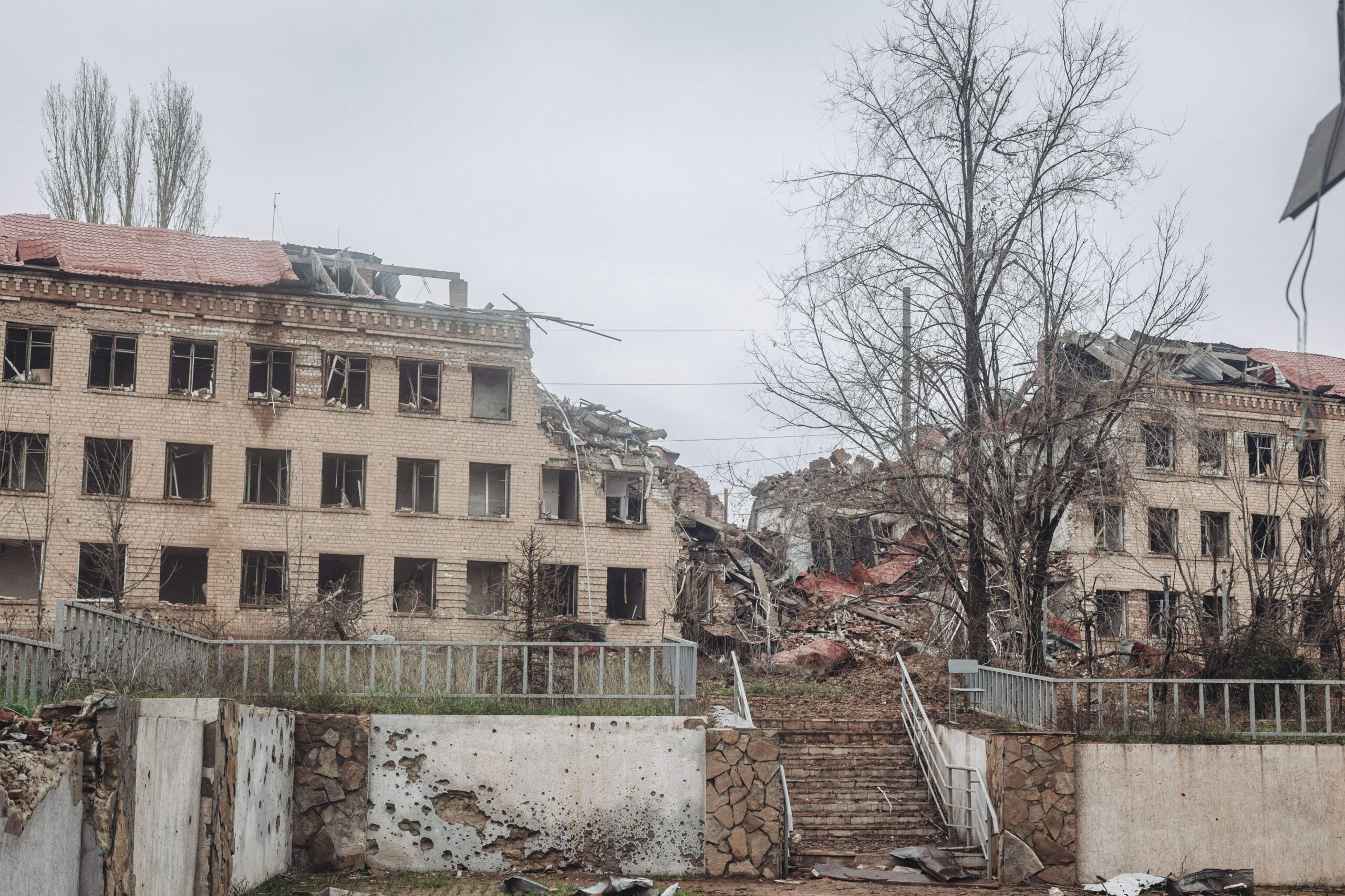 Soledar Zona Fierbinte Din Ucraina S Punem Steagul Aici Cl Direa