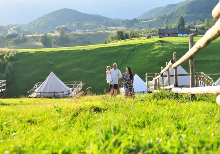 Camping de lux: Unde putem face glamping in România