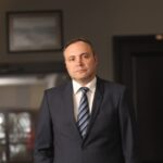 OUG privind plafonarea prețului electricității, o păcăleală? Încă un încasator de comisioane nereglementate – Interviu