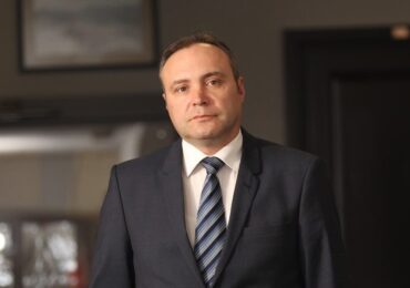AEI: Prețul motorinei ar putea crește cu încă 1,20 lei/l, dacă SUA vor opri exporturile