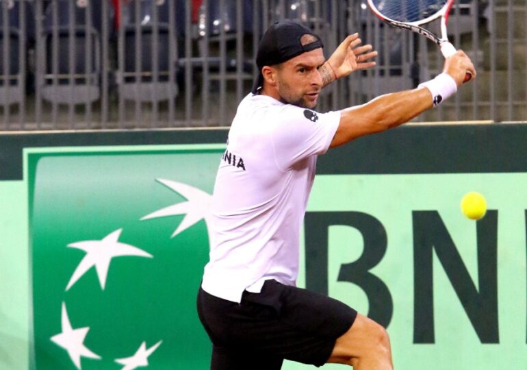 Ce spune tenismenul român care i-a luat un set lui Roger Federer: Comparație intre elvețian și Novak Djokovici