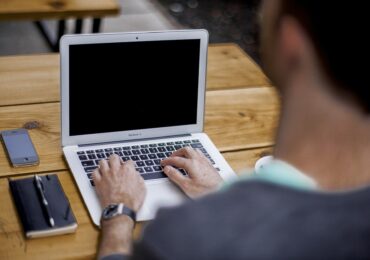 Cadastrul rămâne blocat în toată țara. Nu se pot înscrie proprietăți și nu se soluționează nici cererile deja depuse
