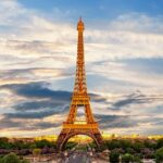 Turnul Eiffel a fost redeschis, după opt luni de la închidere