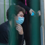 Elevii vor purta obligatoriu masca de protecţie şi la orele de sport