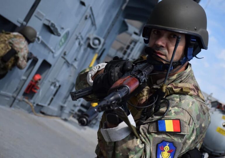 România trimite soldați în Iordania și golfurile Persic, Oman și Aden