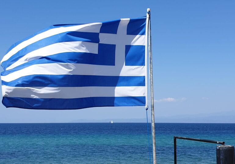 Grecia impune noi condiții pentru turiști în vara asta: Vaccin, test negativ sau anticorpi