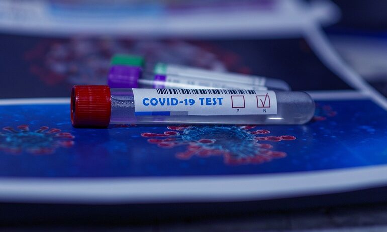 OMS: Record de cazuri de coronavirus înregistrate într-o singură zi la nivel global
