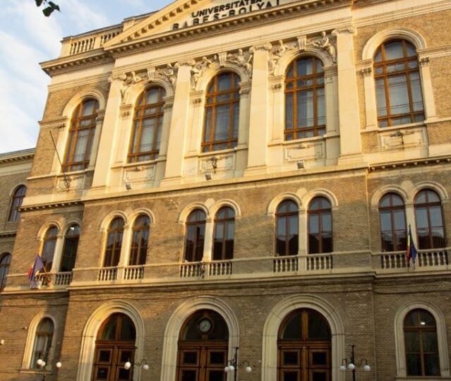 UBB Cluj, în top 500 mondial şi prima din România în educaţie şi cercetare economică