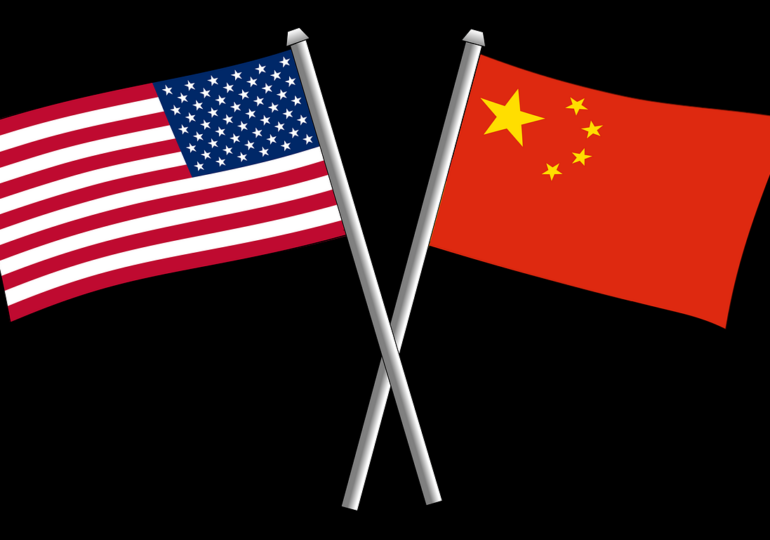 Tensiunile cresc între SUA și China după acuzațiile de spionaj. Drapelul american, coborât în bernă la Chengdu