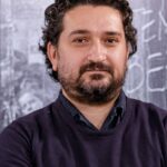 Scrisoare deschisă către ministrul Ciucă. Andrei Ursu, Mădălin Hodor și Mihai Demetriade îi cer să predea toate documentele fostei Securități: Deveniți complice cu răul!