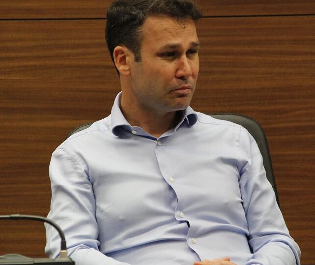 PSD cere ca mandatul de primar al lui Robert Negoiţă să înceteze, după ce a anunţat înfiinţarea unui nou partid