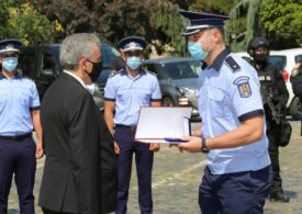 Dan Savenco, premiat de Marcel Vela pentru misiunile din Ferentari