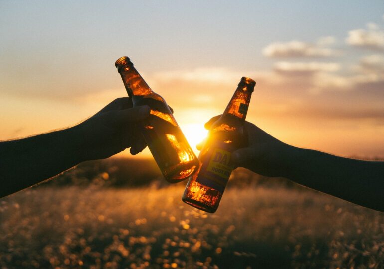 Azi e Ziua internaţională a berii. România e pe locul 7 în Europa la producţia de bere