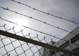 Sindicatele acuză Guvernul că împinge polițiștii de penitenciare la granița abuzului în serviciu prin ordonanța austerității