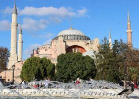 Turcia ironizează Grecia: Copiii răsfăţaţi ai Europei, care nu pot accepta că ne rugăm din nou în Hagia Sofia, sunt în plin delir