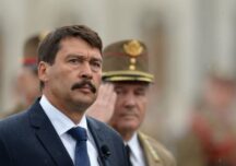 Preşedintele Ungariei s-a plâns la Bruxelles despre deşeurile care ajung în țară pe râurile Someş şi Tisa, spunând că le-a cerut degeaba preşedinţilor român şi ucrainean să intervină
