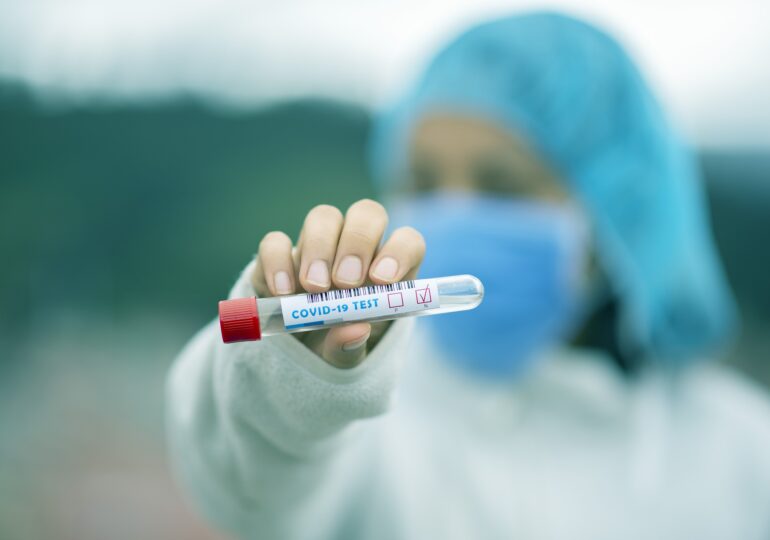 Cehia include România pe lista roșie a țărilor cu risc mare de infectare cu noul coronavirus: Trebuie să te testezi pe banii tăi după ce te cazezi