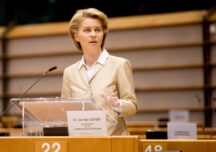 UE ar putea da undă verde în decembrie vaccinurilor Moderna şi Pfizer, anunță Ursula von der Leyen