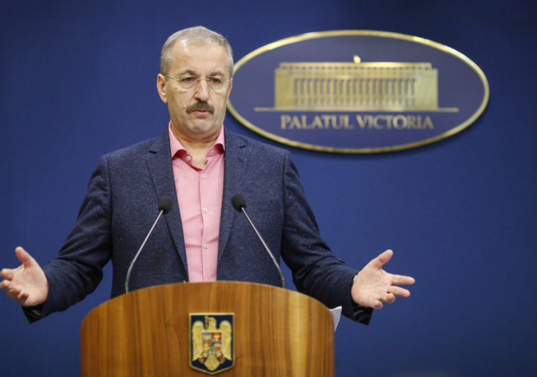Vasile Dîncu a fost ales președinte interimar al Consiliului Național al PSD. Olguța Vasilescu și Mihai Tudose îl contestă