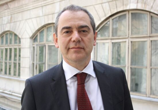 Şcoala e în aer. De ce nu revin guvernanţii cu picioarele pe pământ?