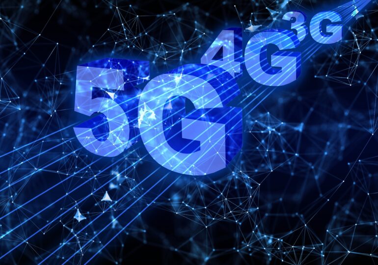 Academia Română a dat un comunicat panicard și cu date greșite despre 5G, desființat de cercetători. Vicele Academiei insistă: Băgați pe Google și scrieți în englezește: health effects of 5G