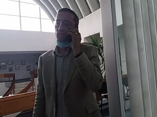 Un liberal acuză că a fost agresat și sechestrat în sediul Biroului Electoral din Focșani de un social democrat (Video)
