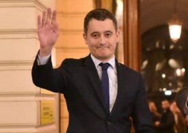 Ministrul francez de Interne, acuzat de viol, apără dreptul femeilor de a face plajă topless