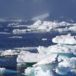 Oamenii de ştiinţă avertizează: În Groenlanda, calota glaciară se topeşte iremediabil