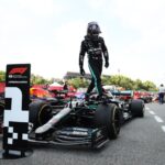 Lewis Hamilton, victima rasismului după incidentul cu Verstappen