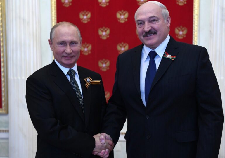 Lukaşenko spune că Putin i-a promis ajutor pentru asigurarea securităţii Belarusului şi respinge medierea externă: Nu avem nevoie de niciun guvern străin