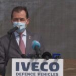 Orban: Înzestrarea Armatei Române trebuie să relanseze industria Apărării. Am început la Avioane Craiova, continuăm cu Iveco