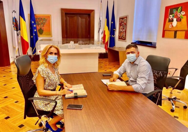 Firea s-a întâlnit cu Dan Cristian Popescu, după ce a anunțat că va candida pentru Primăria Sectorului 2 chiar dacă PNL nu-l susține