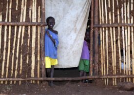 Poliomielita a reapărut în Sudan, deși OMS a anunțat eradicarea bolii în Africa
