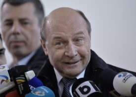 Băsescu și-a depus candidatura pentru Primăria Capitalei, din nou, după 20 de ani. Speră să ia 30% din voturi (Foto)
