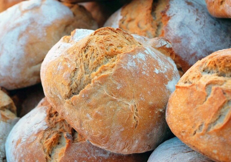 ANSVSA dezaprobă spotul publicitar care susţine că oamenii se pot îmbolnăvi de Covid de la pâinea neambalată: Creează panică nejustificată
