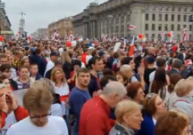 Proteste de amploare în Belarus: Peste 100.000 de oameni strigă ”Libertate!” în Minsk și-l vor pe Lukaşenko afară din țară (VIDEO)