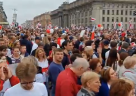 Proteste de amploare în Belarus: Peste 100.000 de oameni strigă ”Libertate!” în Minsk și-l vor pe Lukaşenko afară din țară (VIDEO)