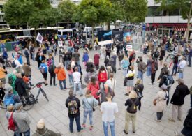 Manifestație de amploare la Berlin împotriva restricțiilor Covid: Sute de protestatari au fost arestați