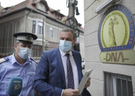 Şeful Jandarmeriei Române a fost la DNA, după ce şi-ar fi pontat ilegal sute de ore suplimentare UPDATE Nu ia în calcul să-și dea demisia