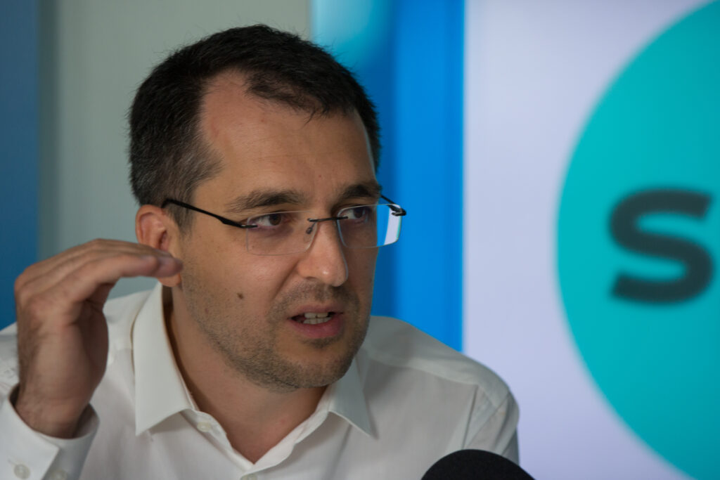 Cătălin Drulă și Vlad Voiculescu (consilier prezidențial) acuză PNL de manipularea sondajelor. Reacția șefului INSCOP