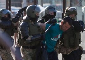 Ministerul de Interne din Belarus anunță că a reținut zeci de protestatari. Unii au fost brutalizaţi, deși manifestau pașnic