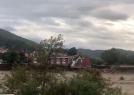 Ciclonul Ianos face ravagii în Grecia: Doi oameni au murit, cel puţin o persoană este dată dispărută și numeroase case au fost devastate (Video)
