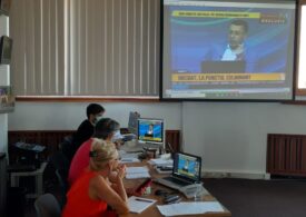 Realitatea TV și România TV, amendate după mai multe încălcări ale legii audiovizualului: Ce sancțiuni a dat CNA în cazul Selly