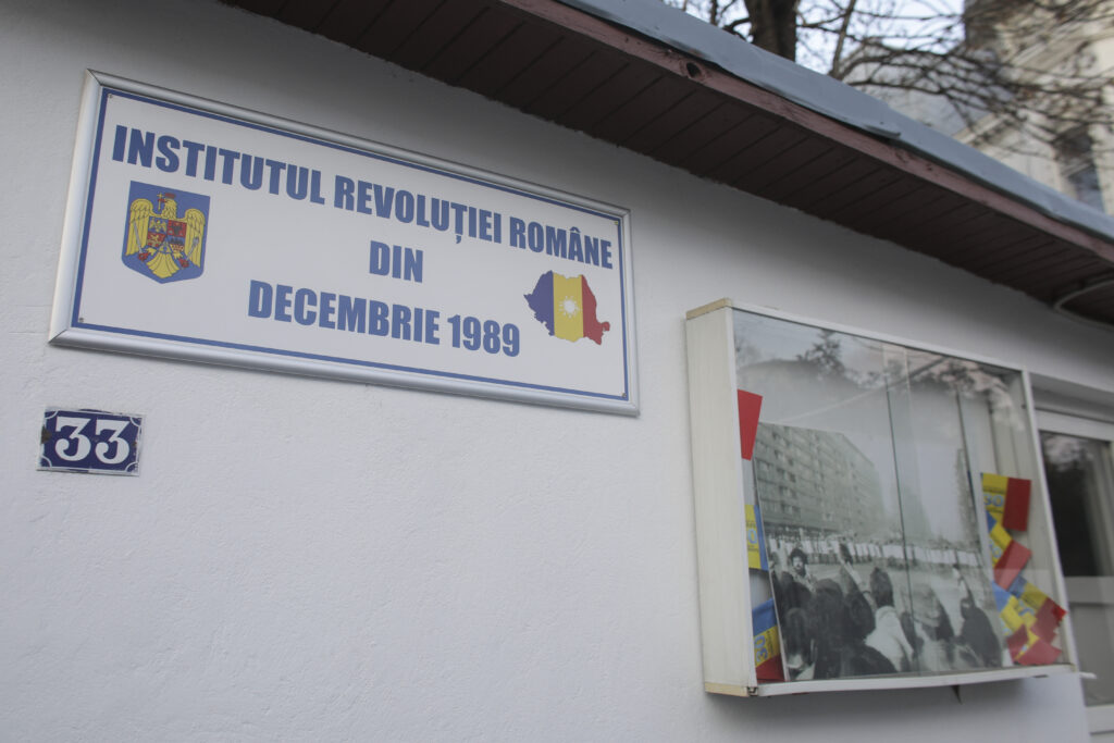 institutul revolutiei romane Iliescu Voican Voicul