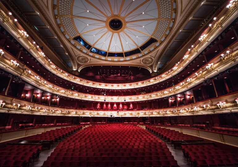 Opera Regală din Londra începe să vândă obiecte valoroase din patrimoniu, pentru a supraviețui crizei