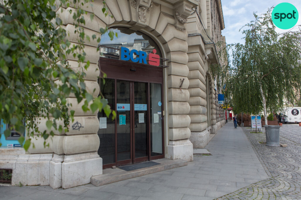 De la anxietate financiară la dialog și acțiune: Românii încep să vorbească despre bani și apelează la sfaturile specialiștilor