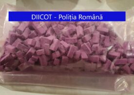 Mii de pastile cu MDMA care urmau să ajungă pe piața neagră din Capitală, confiscate: Trei bărbați, arestați pentru trafic de droguri