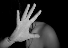 Victimele violenței domestice vor avea de acum ordine de protecție pe un an