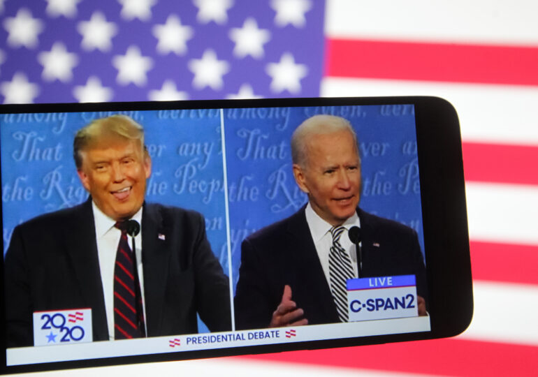 A doua dezbatere Trump-Biden se va desfăşura virtual. Actualul președinte nici nu vrea să audă, deși el e cel cu COVID